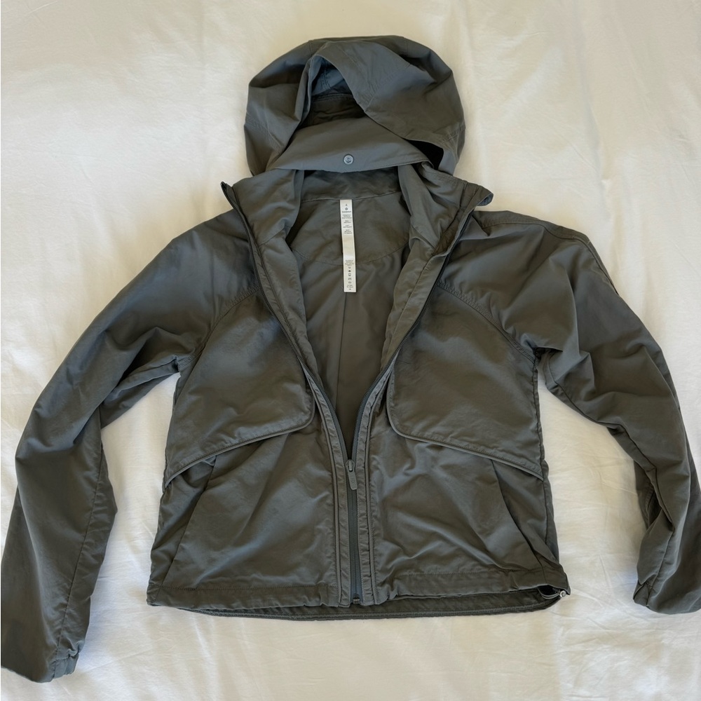 Lululemon Light Jacket. - image 3